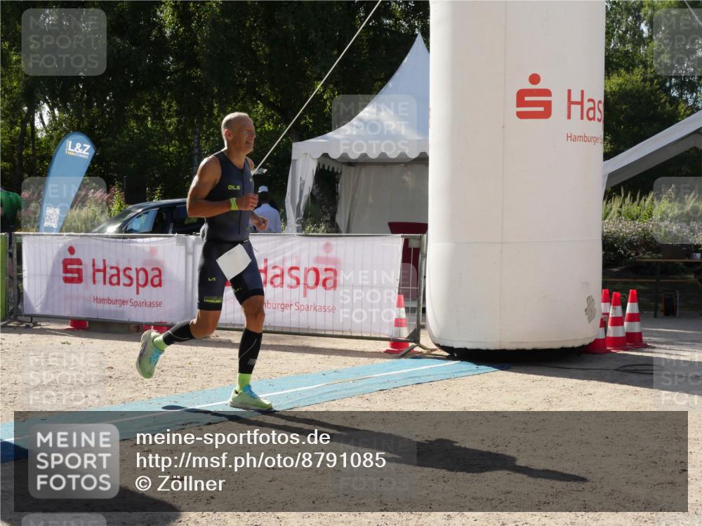 07.09.2025 - 19. Norderstedt Triathlon Zöllner http://msf.ph/oto/8791085 07.09.2025 15:41:15 Ziel 1457 meine-sportfotos.de