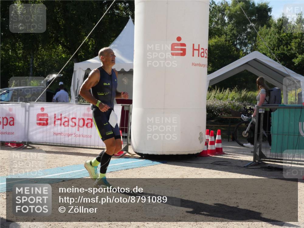 07.09.2025 - 19. Norderstedt Triathlon Zöllner http://msf.ph/oto/8791089 07.09.2025 15:41:16 Ziel 1457 meine-sportfotos.de