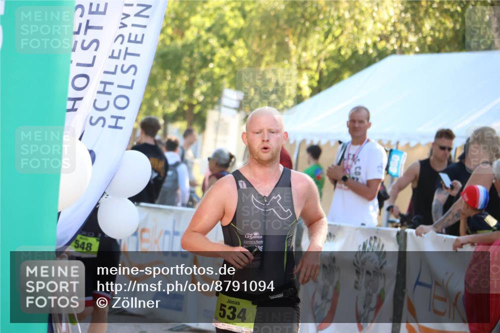 07.09.2025 - 19. Norderstedt Triathlon Zöllner http://msf.ph/oto/8791094 07.09.2025 16:30:57 Ziel 534, 548, 1439, 1572 meine-sportfotos.de
