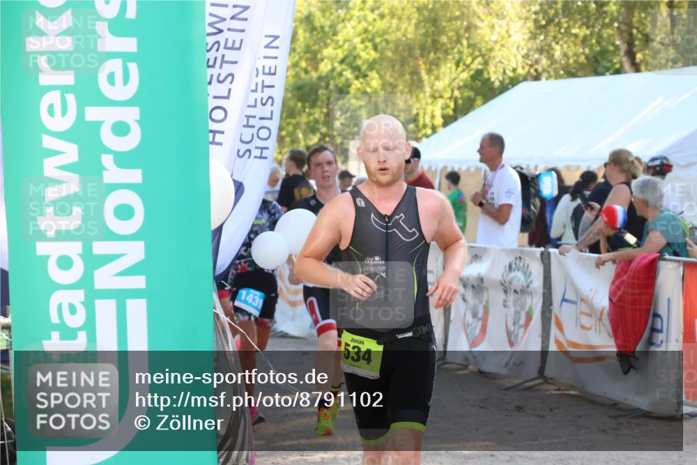 07.09.2025 - 19. Norderstedt Triathlon Zöllner http://msf.ph/oto/8791102 07.09.2025 16:30:58 Ziel 534, 548, 1071, 1439, 1572 meine-sportfotos.de