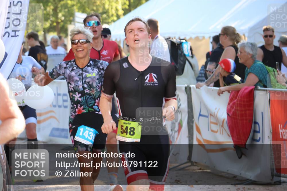 07.09.2025 - 19. Norderstedt Triathlon Zöllner http://msf.ph/oto/8791122 07.09.2025 16:30:59 Ziel 534, 548, 1071, 1439, 1572 meine-sportfotos.de