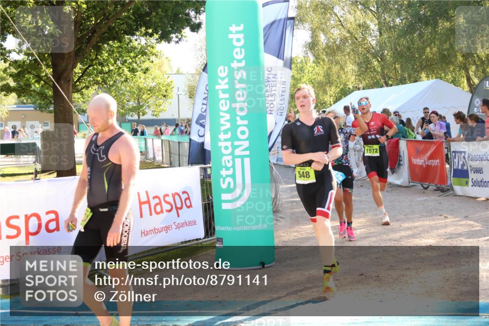 07.09.2025 - 19. Norderstedt Triathlon Zöllner http://msf.ph/oto/8791141 07.09.2025 16:31:01 Ziel 534, 548, 1071, 1439, 1572 meine-sportfotos.de