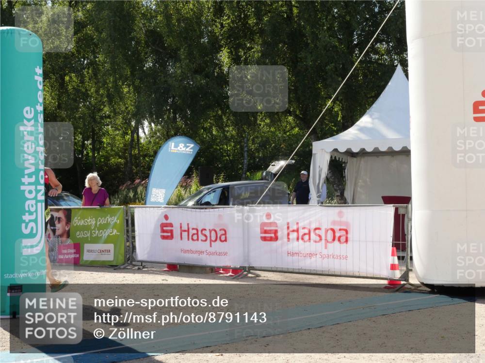 07.09.2025 - 19. Norderstedt Triathlon Zöllner http://msf.ph/oto/8791143 07.09.2025 15:42:50 Ziel 984 meine-sportfotos.de