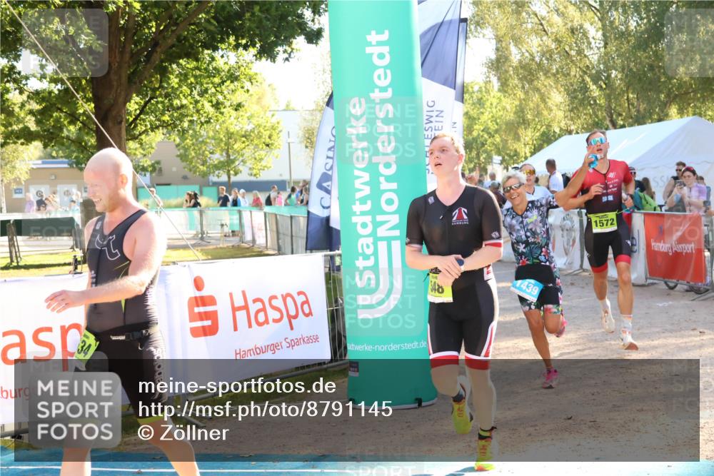 07.09.2025 - 19. Norderstedt Triathlon Zöllner http://msf.ph/oto/8791145 07.09.2025 16:31:01 Ziel 534, 548, 1071, 1439, 1572 meine-sportfotos.de