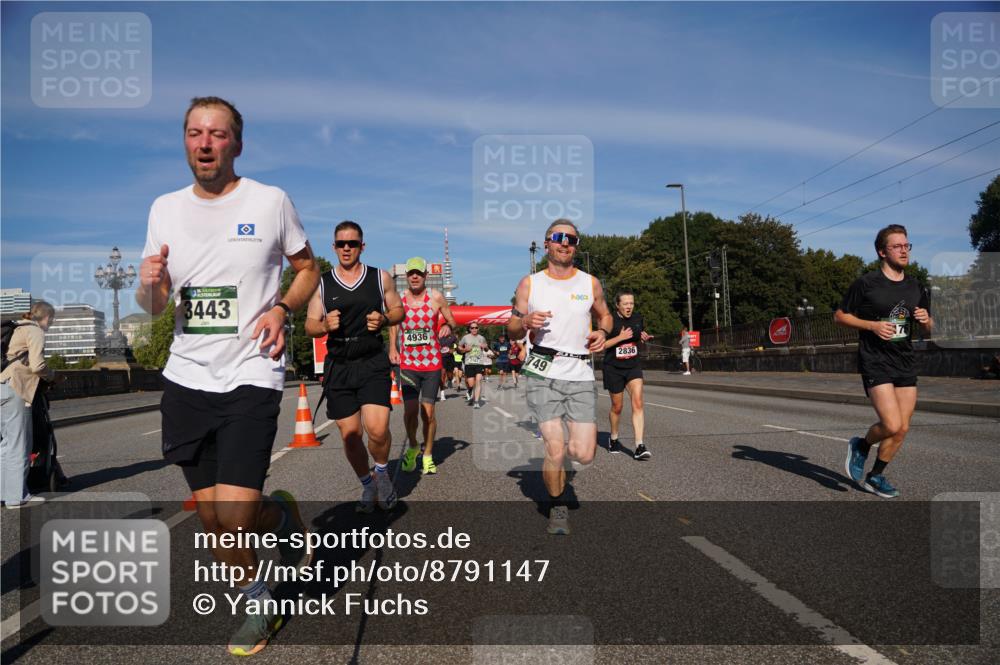 07.09.2025 - BARMER Alsterlauf Yannick Fuchs http://msf.ph/oto/8791147 07.09.2025 09:43:35 Laufen 3443, 4936, 749, 2836 meine-sportfotos.de