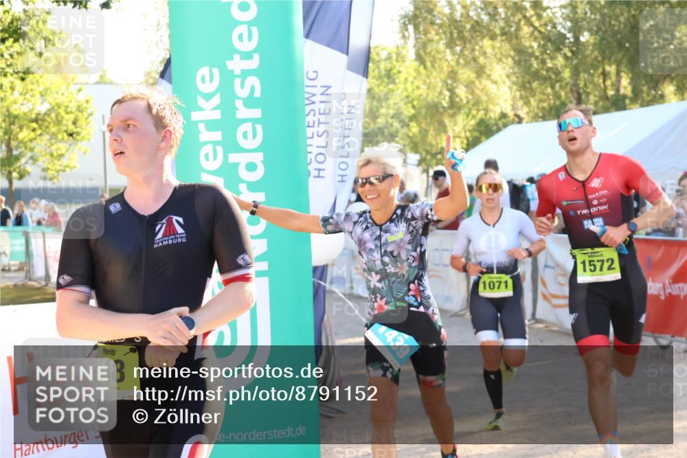 07.09.2025 - 19. Norderstedt Triathlon Zöllner http://msf.ph/oto/8791152 07.09.2025 16:31:01 Ziel 534, 548, 1071, 1439, 1572 meine-sportfotos.de