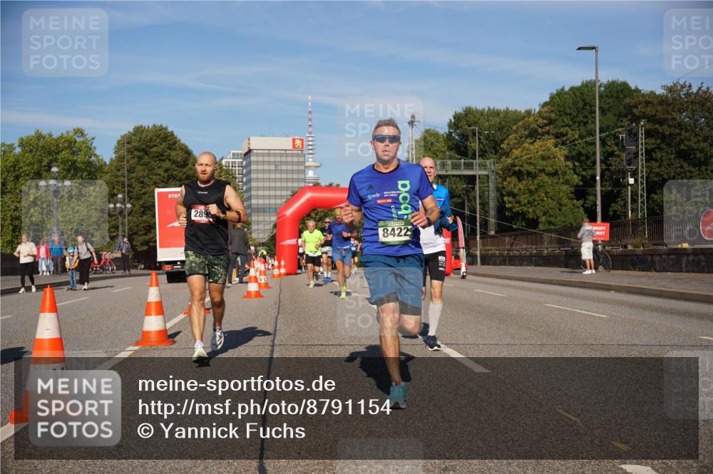 07.09.2025 - BARMER Alsterlauf Yannick Fuchs http://msf.ph/oto/8791154 07.09.2025 09:41:35 Laufen 289, 8422, 7 meine-sportfotos.de