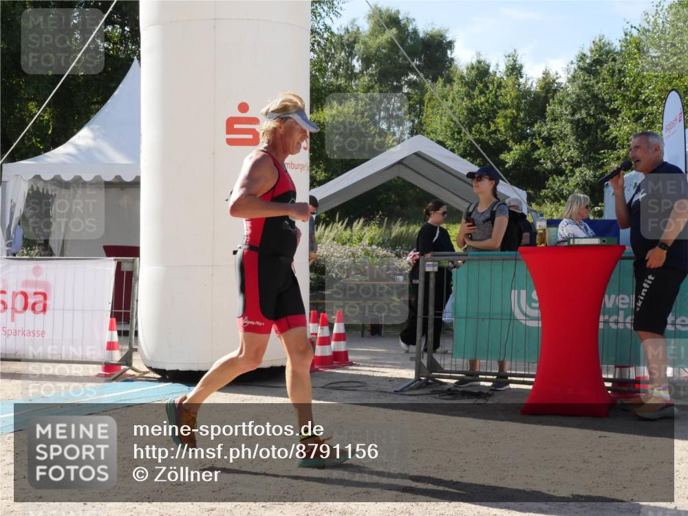 07.09.2025 - 19. Norderstedt Triathlon Zöllner http://msf.ph/oto/8791156 07.09.2025 15:42:52 Ziel 984 meine-sportfotos.de