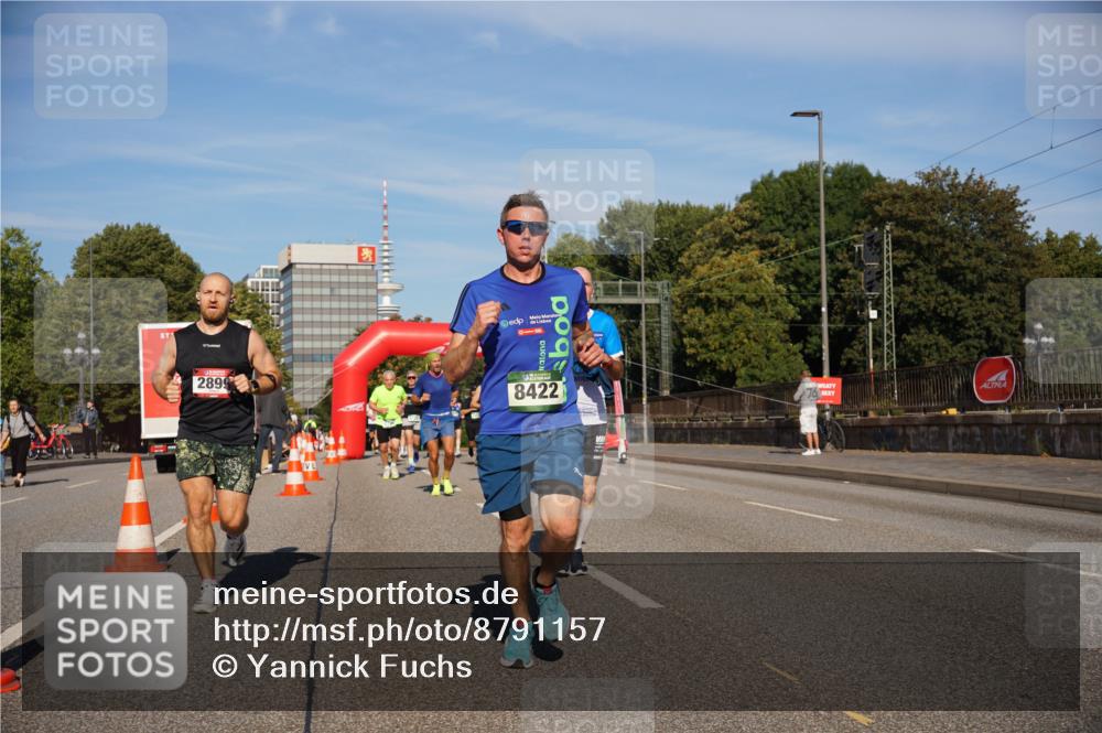 07.09.2025 - BARMER Alsterlauf Yannick Fuchs http://msf.ph/oto/8791157 07.09.2025 09:41:36 Laufen 2899, 8422 meine-sportfotos.de