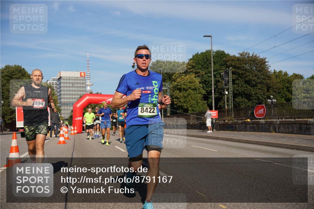 07.09.2025 - BARMER Alsterlauf Yannick Fuchs http://msf.ph/oto/8791167 07.09.2025 09:41:36 Laufen 2899, 10, 8422 meine-sportfotos.de