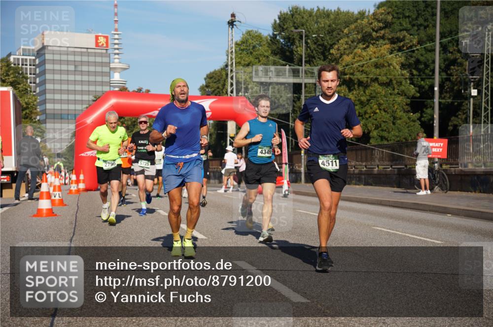 07.09.2025 - BARMER Alsterlauf Yannick Fuchs http://msf.ph/oto/8791200 07.09.2025 09:41:38 Laufen 4349, 2790, 5725, 4511 meine-sportfotos.de