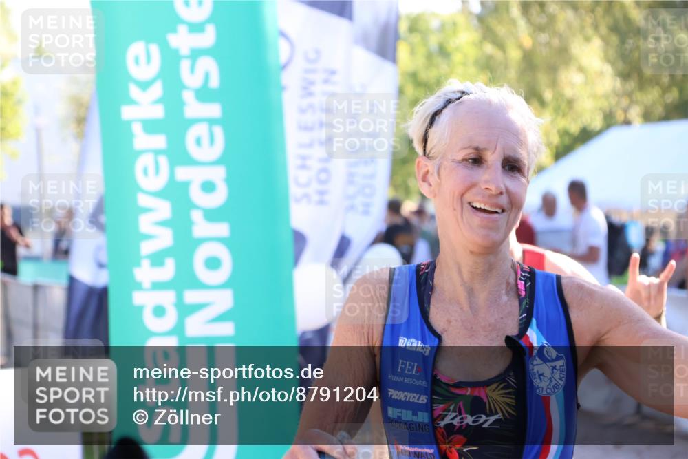 07.09.2025 - 19. Norderstedt Triathlon Zöllner http://msf.ph/oto/8791204 07.09.2025 16:31:08 Ziel 477, 505, 1071, 1439, 1572 meine-sportfotos.de