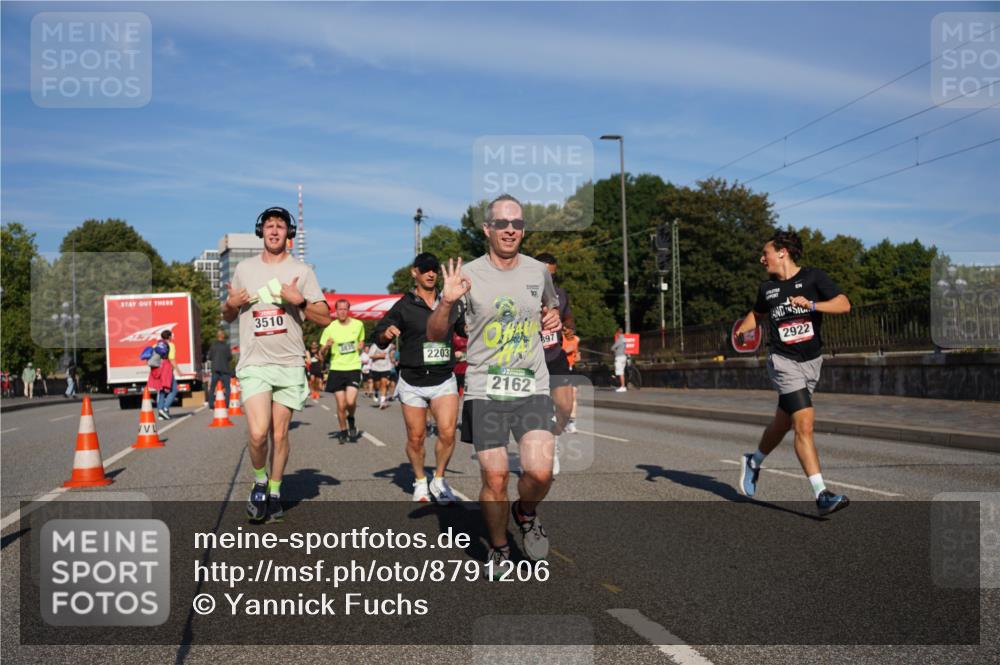 07.09.2025 - BARMER Alsterlauf Yannick Fuchs http://msf.ph/oto/8791206 07.09.2025 09:43:38 Laufen 3510, 2203, 2162, 10, 397, 2922, 77 meine-sportfotos.de