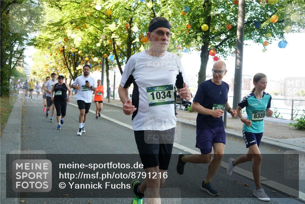 07.09.2025 - BARMER Alsterlauf Yannick Fuchs http://msf.ph/oto/8791216 07.09.2025 11:38:21 Laufen 395, 4053, 36, 1034, 8322 meine-sportfotos.de