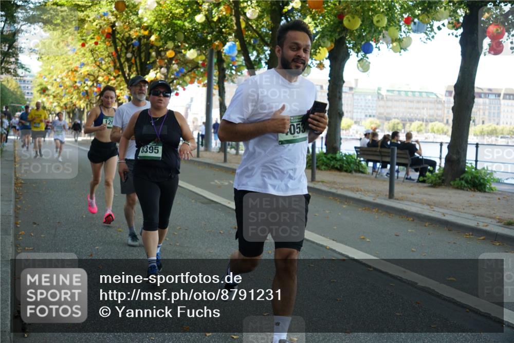 07.09.2025 - BARMER Alsterlauf Yannick Fuchs http://msf.ph/oto/8791231 07.09.2025 11:38:22 Laufen 12, 8395, 053 meine-sportfotos.de