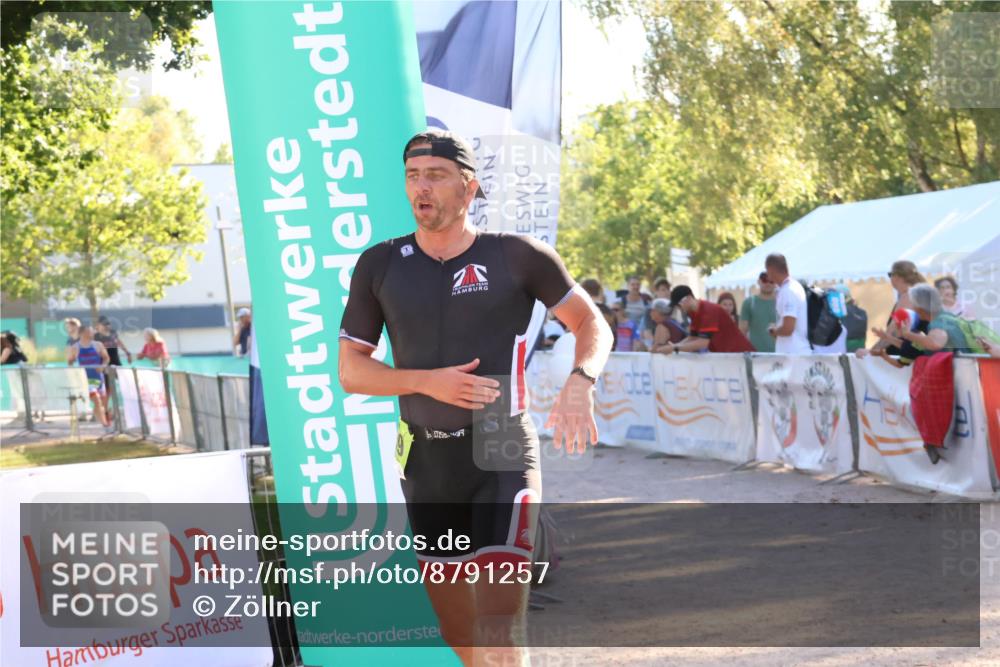 07.09.2025 - 19. Norderstedt Triathlon Zöllner http://msf.ph/oto/8791257 07.09.2025 16:31:16 Ziel 549 meine-sportfotos.de
