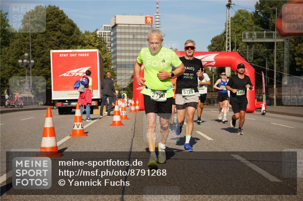 07.09.2025 - BARMER Alsterlauf Yannick Fuchs http://msf.ph/oto/8791268 07.09.2025 09:41:40 Laufen 81, 2552, 2790, 5725, 3450 meine-sportfotos.de