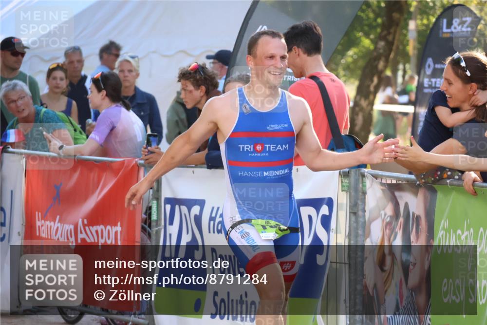 07.09.2025 - 19. Norderstedt Triathlon Zöllner http://msf.ph/oto/8791284 07.09.2025 16:31:23 Ziel 480, 525, 549, 1594 meine-sportfotos.de