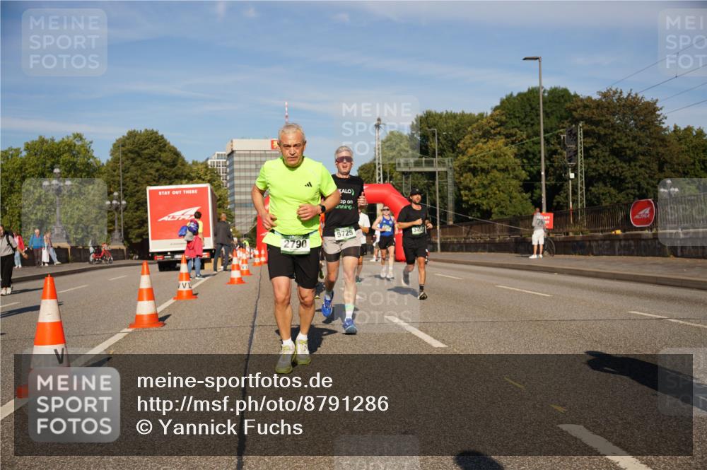 07.09.2025 - BARMER Alsterlauf Yannick Fuchs http://msf.ph/oto/8791286 07.09.2025 09:41:41 Laufen 2790, 5725, 3450 meine-sportfotos.de