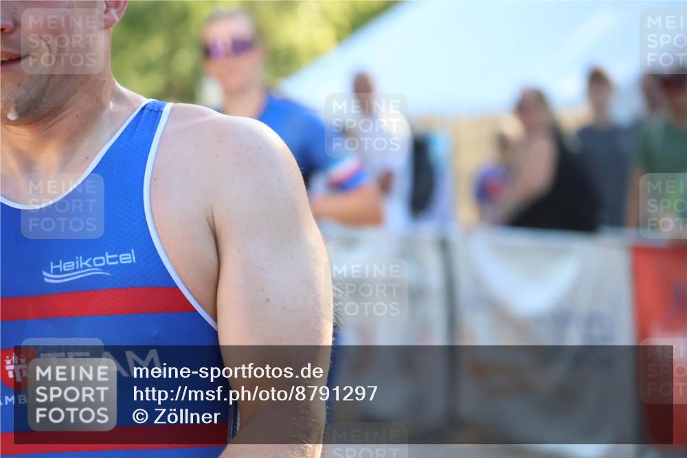 07.09.2025 - 19. Norderstedt Triathlon Zöllner http://msf.ph/oto/8791297 07.09.2025 16:31:26 Ziel 480, 525, 1594 meine-sportfotos.de