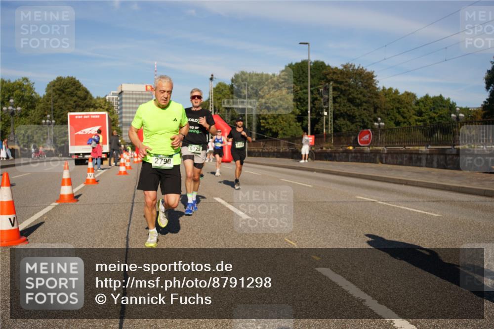 07.09.2025 - BARMER Alsterlauf Yannick Fuchs http://msf.ph/oto/8791298 07.09.2025 09:41:41 Laufen 2790, 5725 meine-sportfotos.de