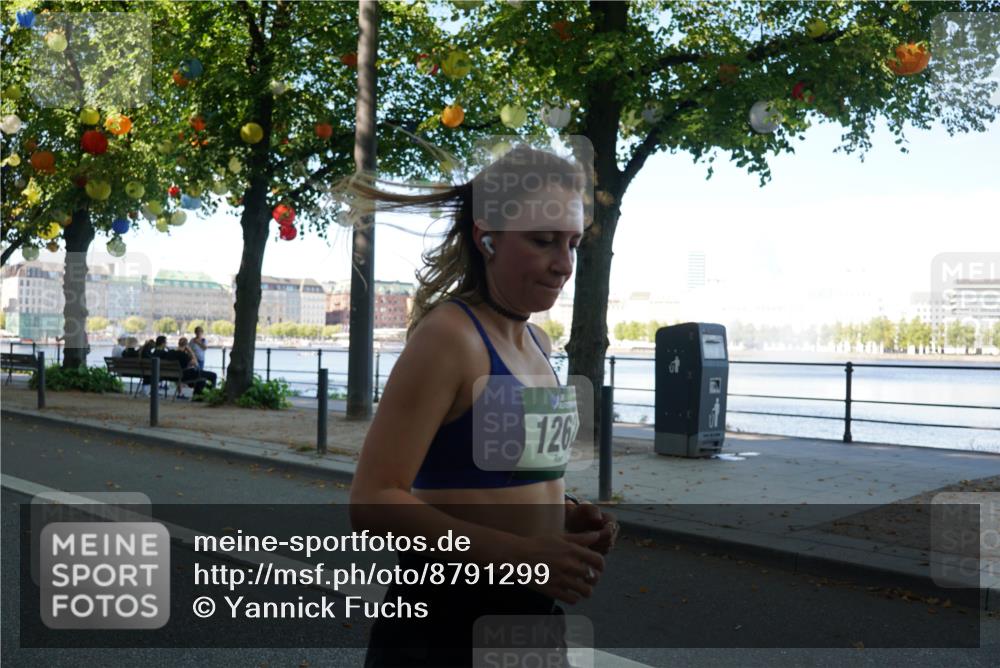 07.09.2025 - BARMER Alsterlauf Yannick Fuchs http://msf.ph/oto/8791299 07.09.2025 11:38:25 Laufen 126 meine-sportfotos.de
