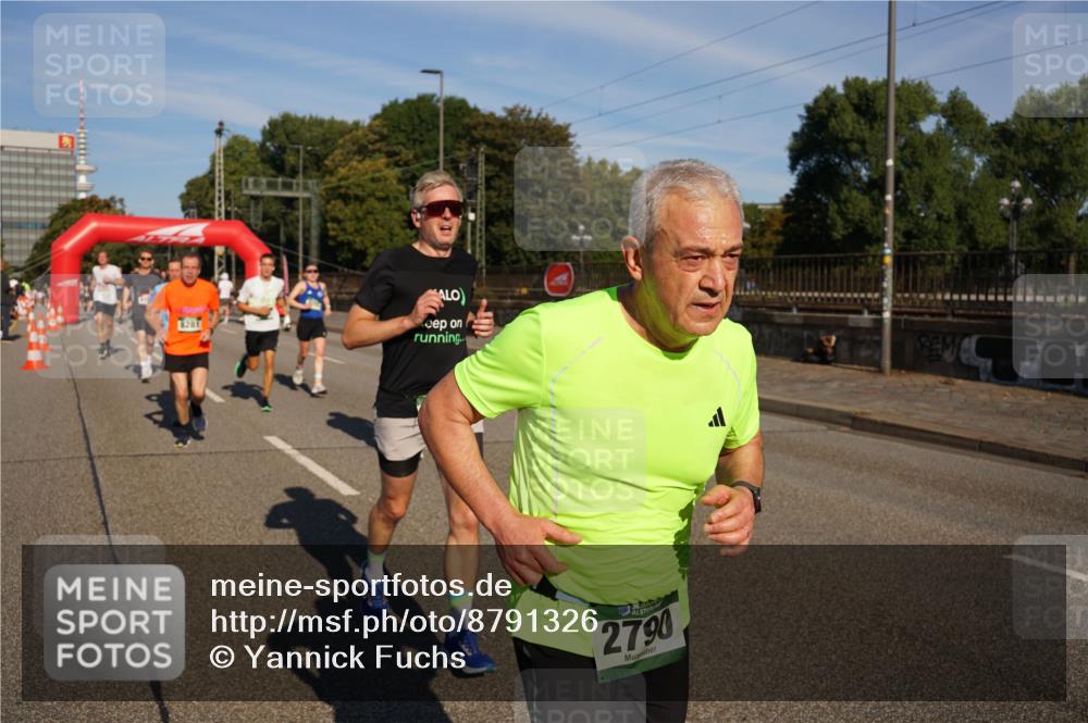 07.09.2025 - BARMER Alsterlauf Yannick Fuchs http://msf.ph/oto/8791326 07.09.2025 09:41:42 Laufen 8281, 36, 2790 meine-sportfotos.de