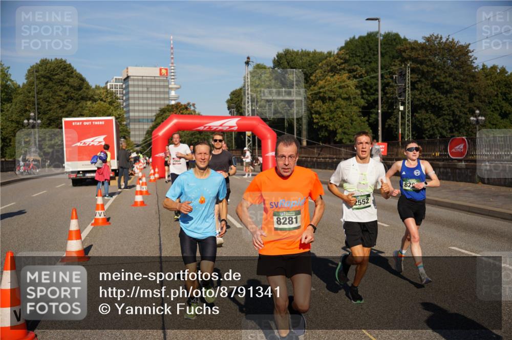 07.09.2025 - BARMER Alsterlauf Yannick Fuchs http://msf.ph/oto/8791341 07.09.2025 09:41:43 Laufen 2960, 8281, 2552, 82 meine-sportfotos.de