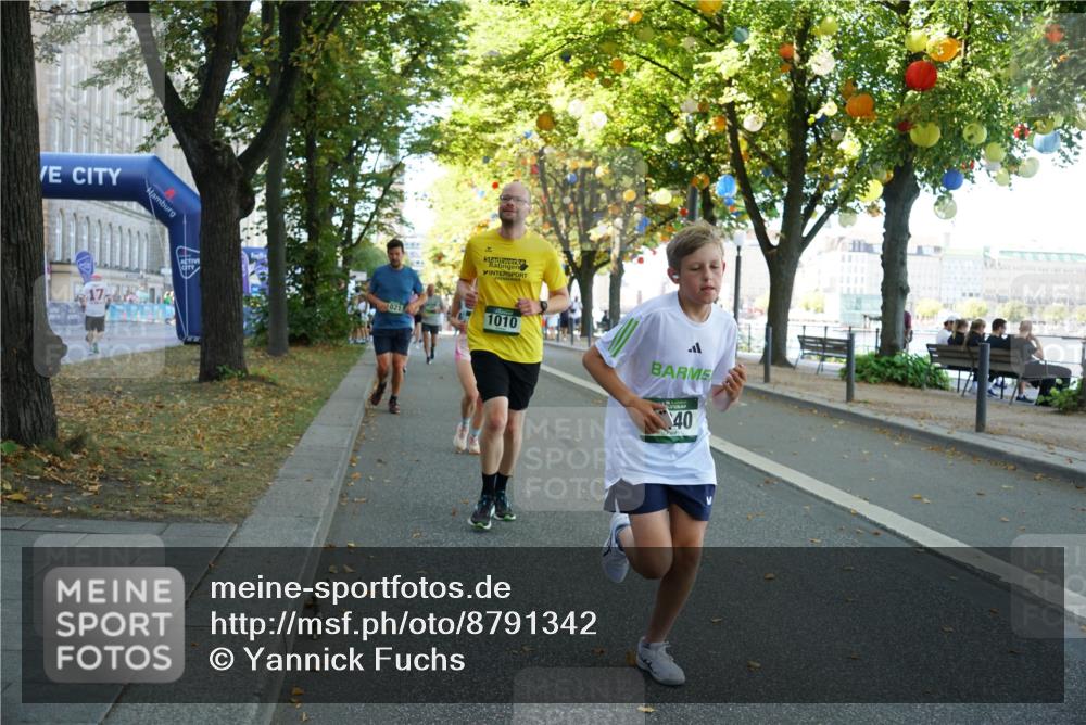 07.09.2025 - BARMER Alsterlauf Yannick Fuchs http://msf.ph/oto/8791342 07.09.2025 11:38:28 Laufen 021, 1010, 40 meine-sportfotos.de
