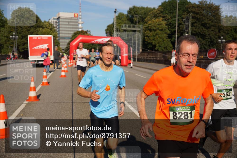 07.09.2025 - BARMER Alsterlauf Yannick Fuchs http://msf.ph/oto/8791357 07.09.2025 09:41:44 Laufen 36, 1, 8281, 2552 meine-sportfotos.de