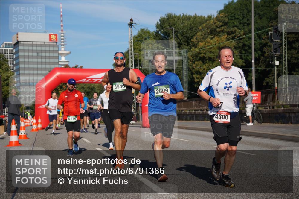 07.09.2025 - BARMER Alsterlauf Yannick Fuchs http://msf.ph/oto/8791386 07.09.2025 09:43:46 Laufen 5179, 173, 3546, 2609, 4300 meine-sportfotos.de