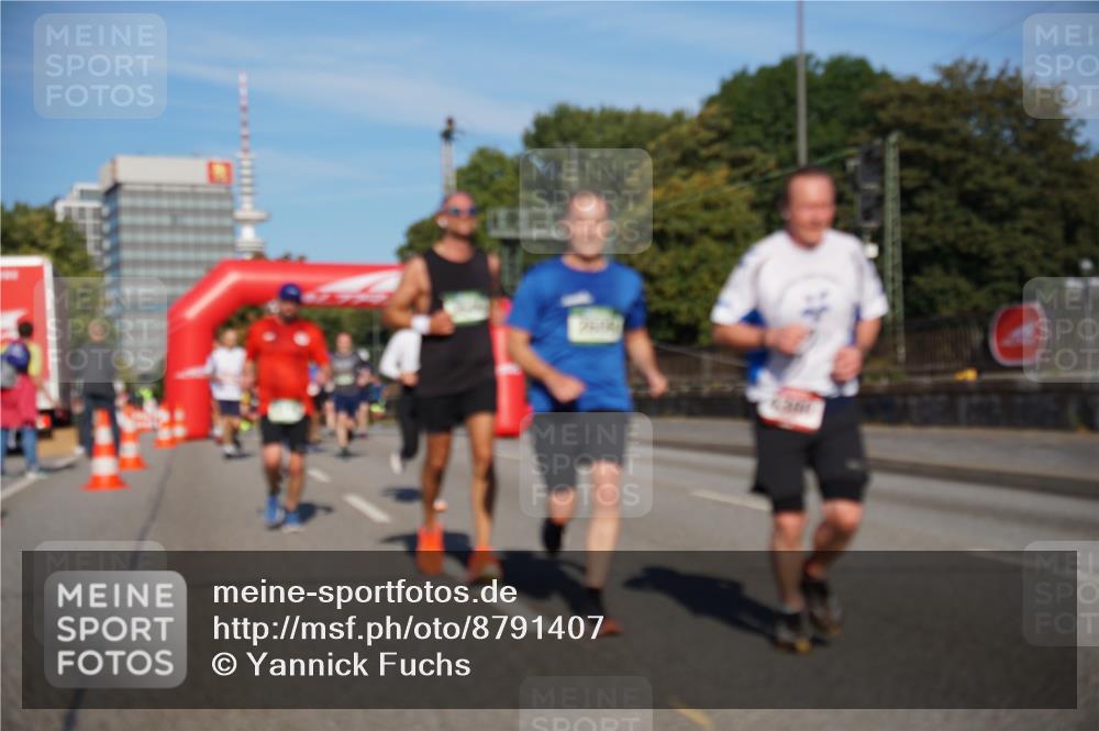 07.09.2025 - BARMER Alsterlauf Yannick Fuchs http://msf.ph/oto/8791407 07.09.2025 09:43:46 Laufen  meine-sportfotos.de
