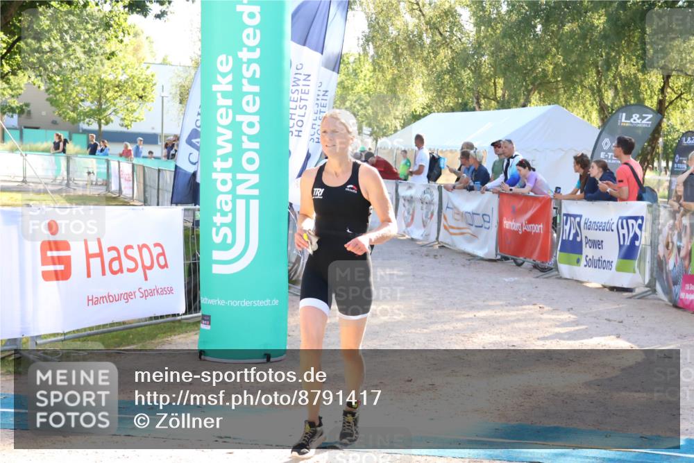 07.09.2025 - 19. Norderstedt Triathlon Zöllner http://msf.ph/oto/8791417 07.09.2025 16:31:59 Ziel 463, 1480 meine-sportfotos.de