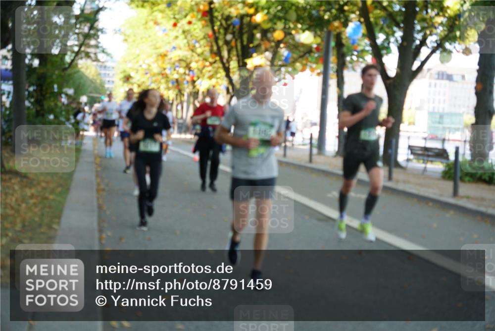 07.09.2025 - BARMER Alsterlauf Yannick Fuchs http://msf.ph/oto/8791459 07.09.2025 11:38:35 Laufen  meine-sportfotos.de