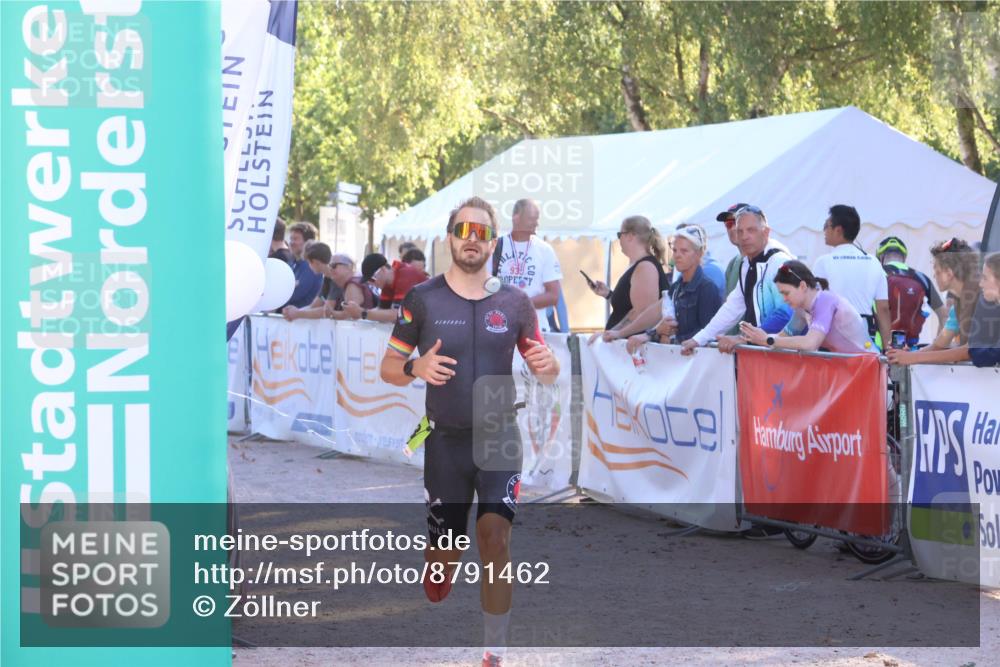 07.09.2025 - 19. Norderstedt Triathlon Zöllner http://msf.ph/oto/8791462 07.09.2025 16:32:19 Ziel 493, 1629 meine-sportfotos.de