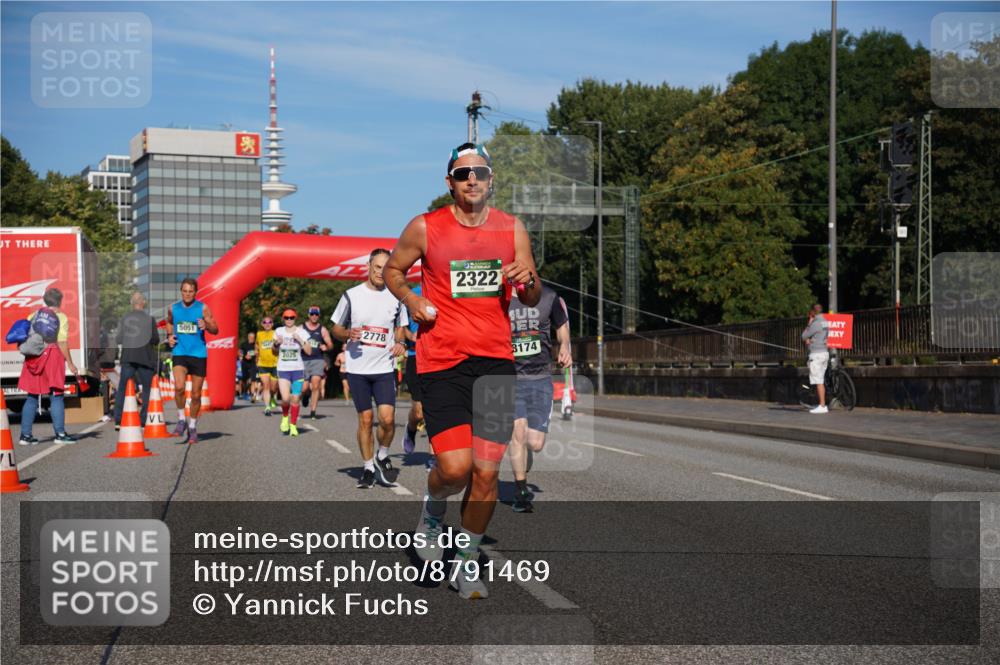 07.09.2025 - BARMER Alsterlauf Yannick Fuchs http://msf.ph/oto/8791469 07.09.2025 09:43:50 Laufen 5051, 2025, 2778, 2322, 8174 meine-sportfotos.de