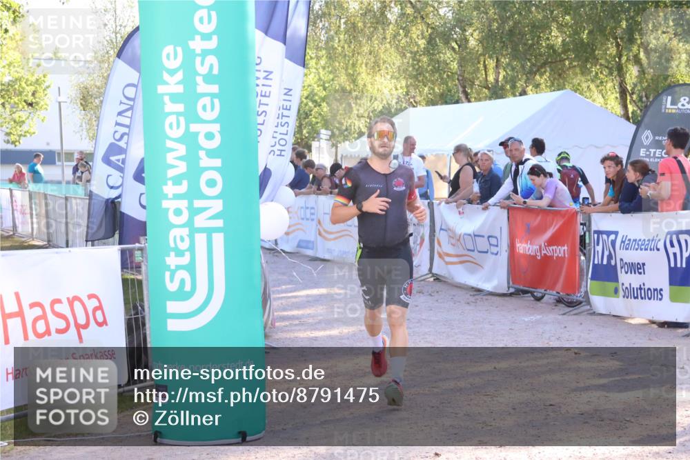 07.09.2025 - 19. Norderstedt Triathlon Zöllner http://msf.ph/oto/8791475 07.09.2025 16:32:19 Ziel 493, 1629 meine-sportfotos.de