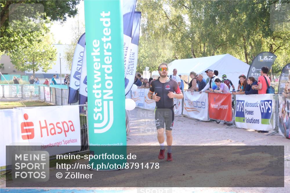 07.09.2025 - 19. Norderstedt Triathlon Zöllner http://msf.ph/oto/8791478 07.09.2025 16:32:20 Ziel 493, 1629 meine-sportfotos.de