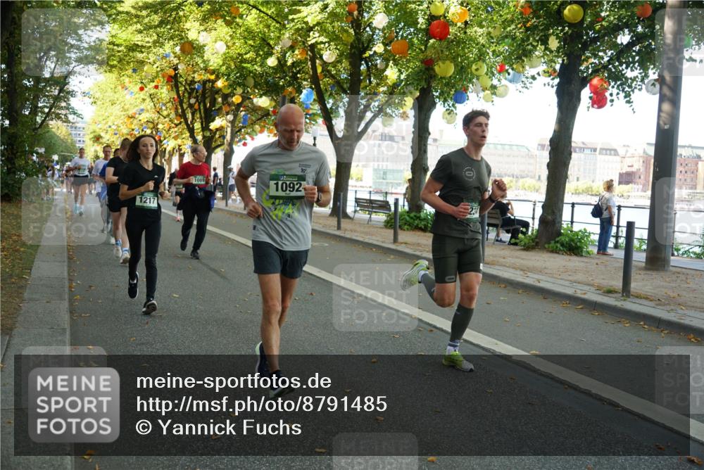 07.09.2025 - BARMER Alsterlauf Yannick Fuchs http://msf.ph/oto/8791485 07.09.2025 11:38:36 Laufen 1217, 19, 1089, 10924 meine-sportfotos.de