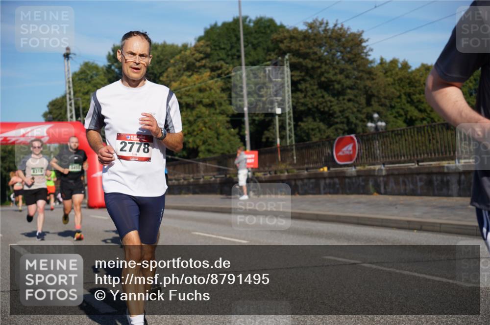 07.09.2025 - BARMER Alsterlauf Yannick Fuchs http://msf.ph/oto/8791495 07.09.2025 09:43:52 Laufen 2318, 2778 meine-sportfotos.de