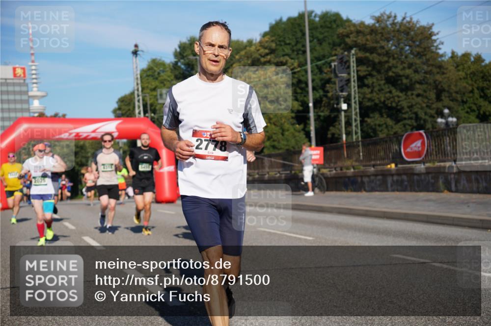 07.09.2025 - BARMER Alsterlauf Yannick Fuchs http://msf.ph/oto/8791500 07.09.2025 09:43:52 Laufen 2025, 2778, 7377 meine-sportfotos.de