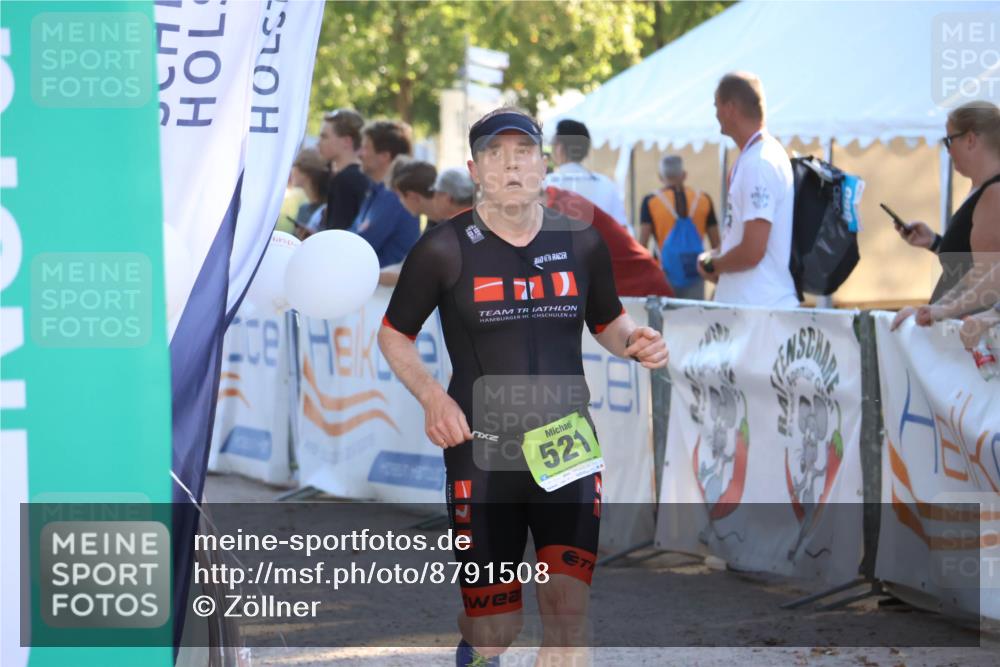 07.09.2025 - 19. Norderstedt Triathlon Zöllner http://msf.ph/oto/8791508 07.09.2025 16:32:31 Ziel 521, 1484 meine-sportfotos.de