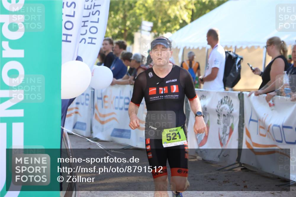 07.09.2025 - 19. Norderstedt Triathlon Zöllner http://msf.ph/oto/8791512 07.09.2025 16:32:31 Ziel 521, 1484 meine-sportfotos.de