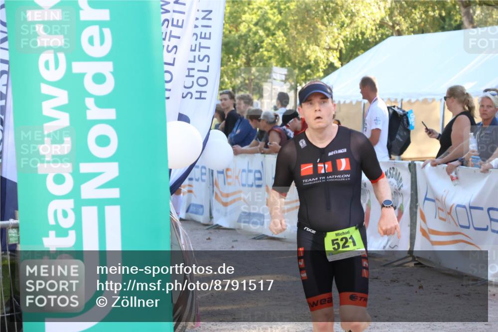 07.09.2025 - 19. Norderstedt Triathlon Zöllner http://msf.ph/oto/8791517 07.09.2025 16:32:32 Ziel 521, 1433, 1484 meine-sportfotos.de