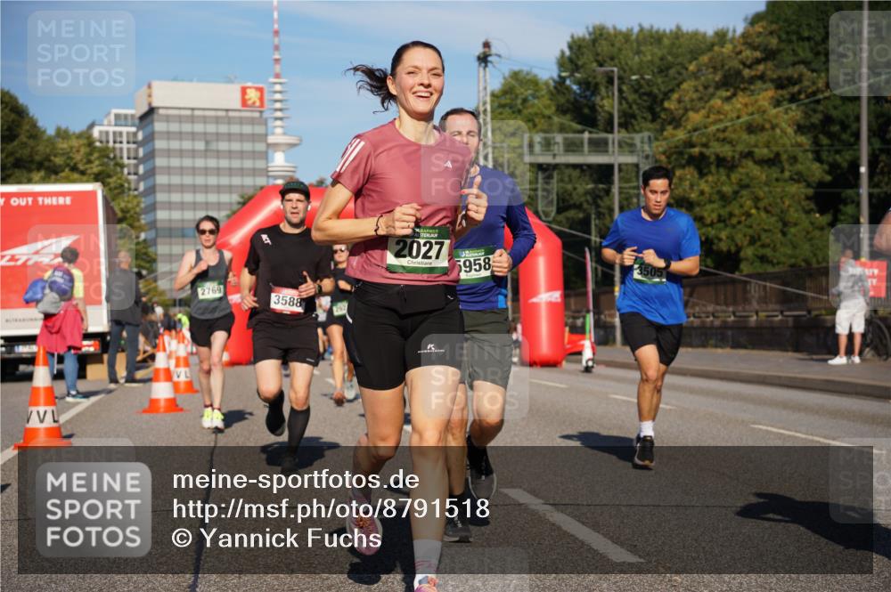 07.09.2025 - BARMER Alsterlauf Yannick Fuchs http://msf.ph/oto/8791518 07.09.2025 09:41:51 Laufen 2769, 3588, 2027, 5958 meine-sportfotos.de