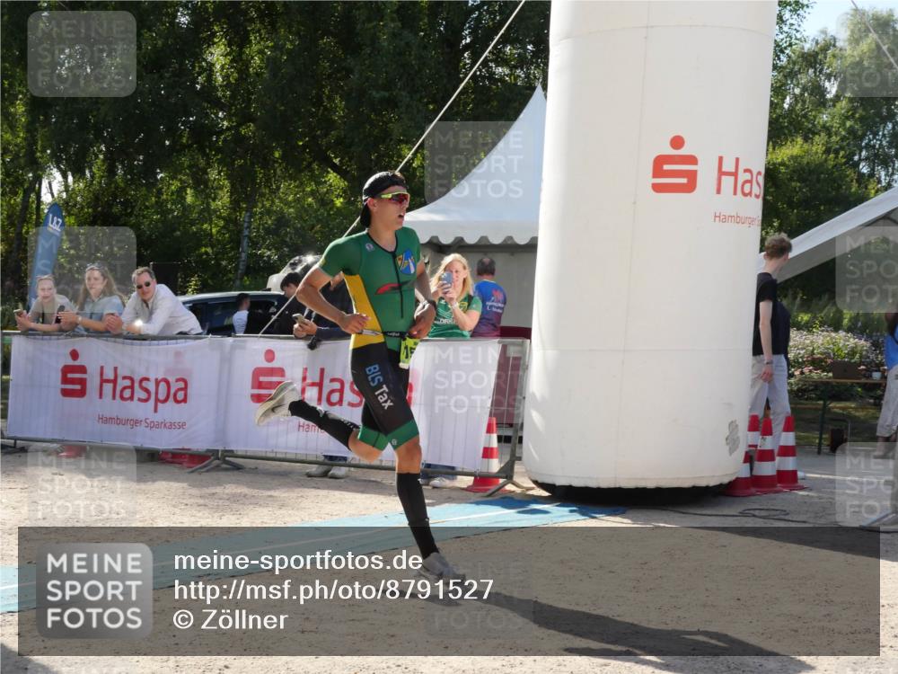 07.09.2025 - 19. Norderstedt Triathlon Zöllner http://msf.ph/oto/8791527 07.09.2025 15:55:24 Ziel 1505 meine-sportfotos.de