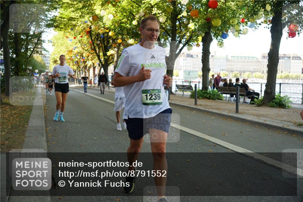07.09.2025 - BARMER Alsterlauf Yannick Fuchs http://msf.ph/oto/8791552 07.09.2025 11:38:41 Laufen 1129, 36, 1239 meine-sportfotos.de