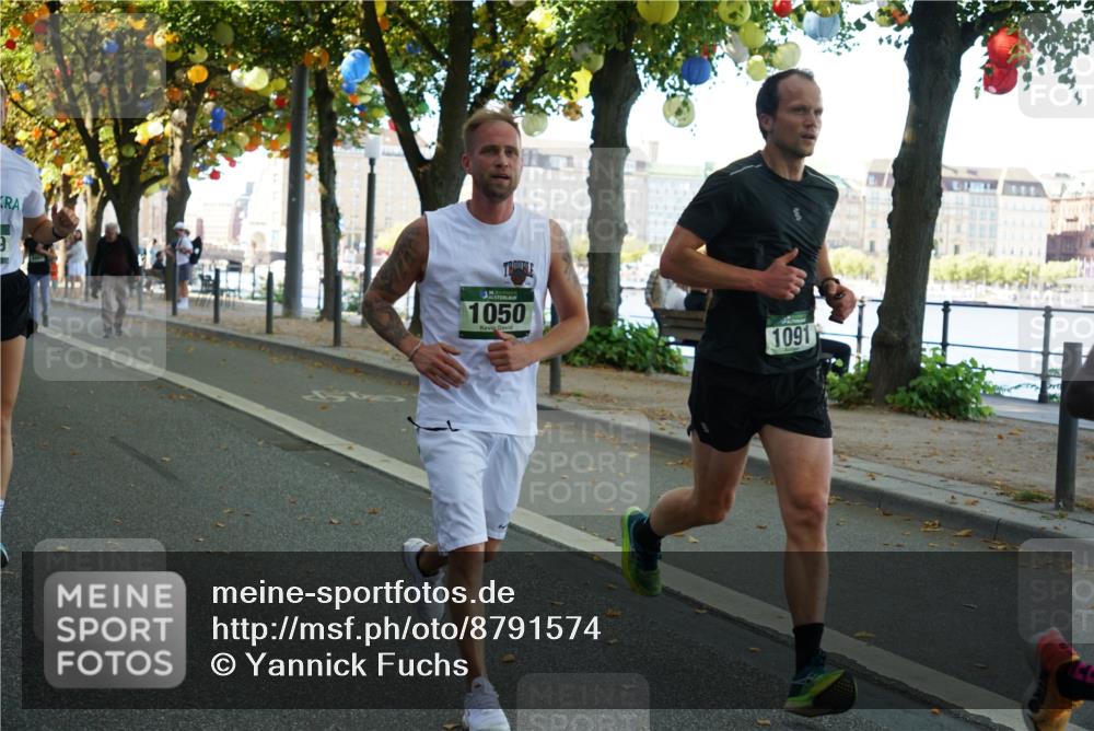 07.09.2025 - BARMER Alsterlauf Yannick Fuchs http://msf.ph/oto/8791574 07.09.2025 11:38:42 Laufen 9, 36, 1050, 1091 meine-sportfotos.de