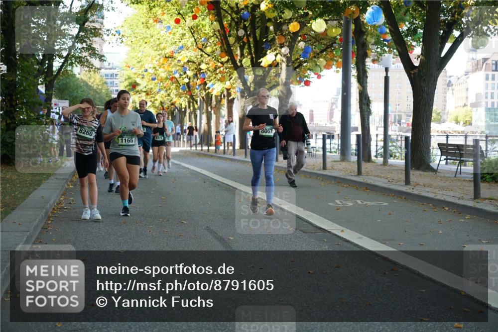 07.09.2025 - BARMER Alsterlauf Yannick Fuchs http://msf.ph/oto/8791605 07.09.2025 11:38:48 Laufen 8260, 1165, 8371, 8067 meine-sportfotos.de