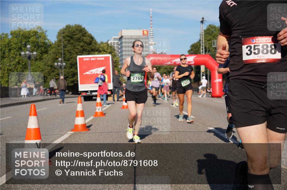 07.09.2025 - BARMER Alsterlauf Yannick Fuchs http://msf.ph/oto/8791608 07.09.2025 09:41:53 Laufen 2769, 2921, 36, 1, 3588 meine-sportfotos.de